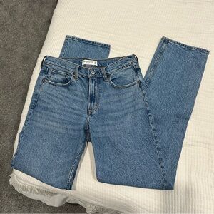 Abercrombie Mid Rise Straight Jeans